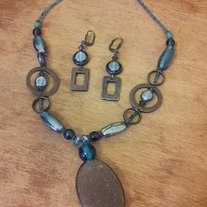 Turquoise and Metal Necklace and Earring Set