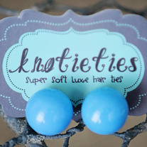 knotiegumball earrings - aqua sky