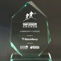 SMBInfluencer Community Choice Glass Award
