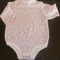 Long Sleeve Onesie with Flowers-Starting Out Size 24 Months