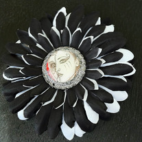 Large Petaled Kimberly Portrait Decay Barrette or Pin