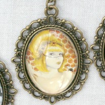 "Queen Bee" Antique Bronze Gothic Art Pendant Necklace