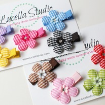 Set of 9 flower clippies