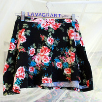 High Waist One Size Dark Floral Mini Skater Skirt