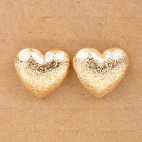 Scratched Heart Stud Earrings