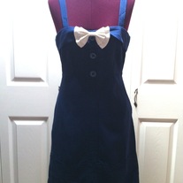 In S M & L - navy blue pan collar sleeveless straight pencil skirt rockabilly dress w white double bow brooch
