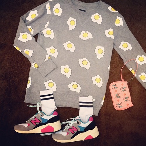 EGG SWEATER on Storenvy