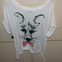Uo_20fox_20with_20bow_medium