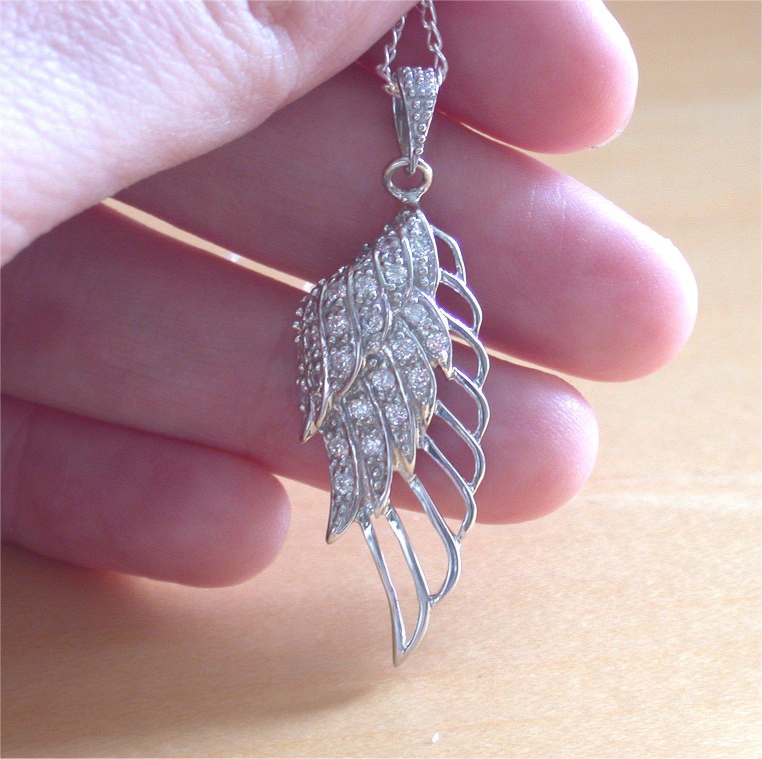 925 Angel Wing Pendant & 18"Sterling Silver Chain/Silver Crystal Angel
