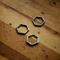 Silvercomb (3 Knuckle rings)