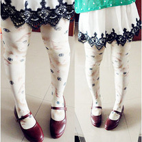 Kitty print tights