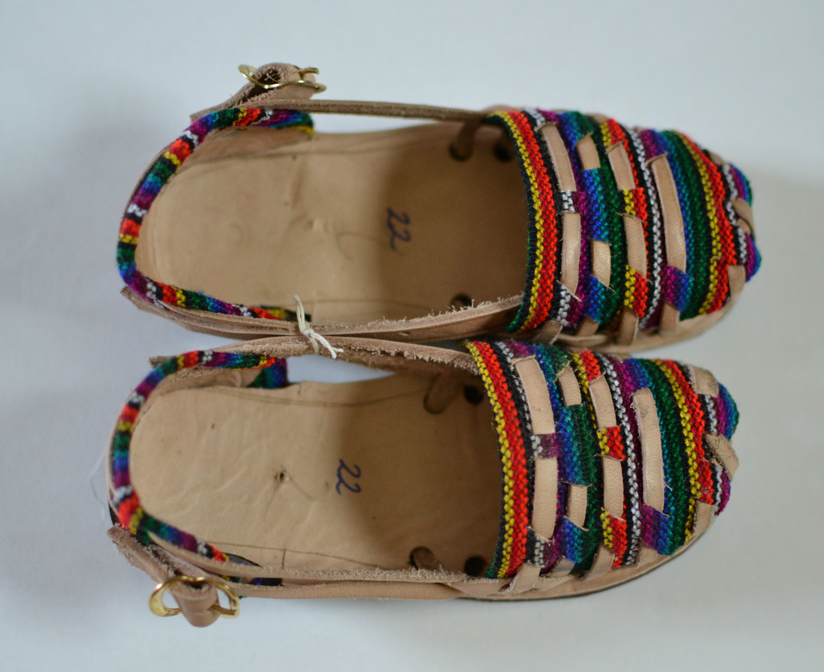 Infant/Toddler Huaraches (sandals) size 22/US 6 · Life's Little Thrills