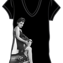 LA Tommy Girl Women's Deep V