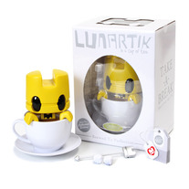 Lunartik in a Cup of Tea 