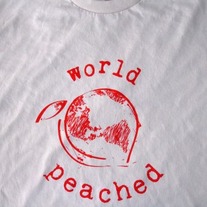 world peached tee