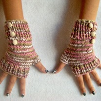 Christyls_20etsy_201959_medium