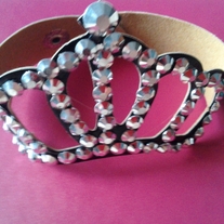 Crown_20bracelet_medium