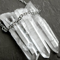 TRI Quartz Necklace