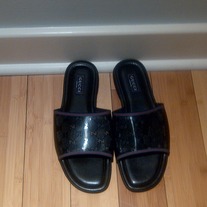 Gucci Black/Leather Slides (Size 12.5)
