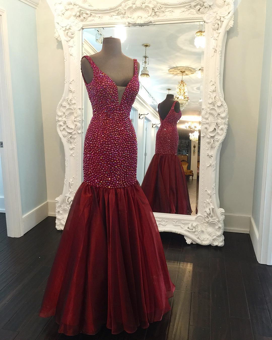 Stunning Red VNeck Prom Dress with Rhinestones,Sleeveless Tulle Prom