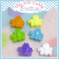 Tiny Treat Hair Clip - Bee