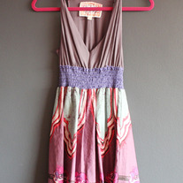 Graydress_medium