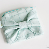 Mint Bow Zip Pouch