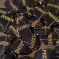 Pegboy 1" Strong Reaction button