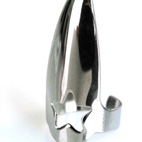 Vampira Claw Silver Nail Ring