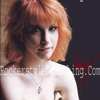 RIOT! PARAMORE HAYLEY WILLIAMS AUTOGRAPHED PHOTO