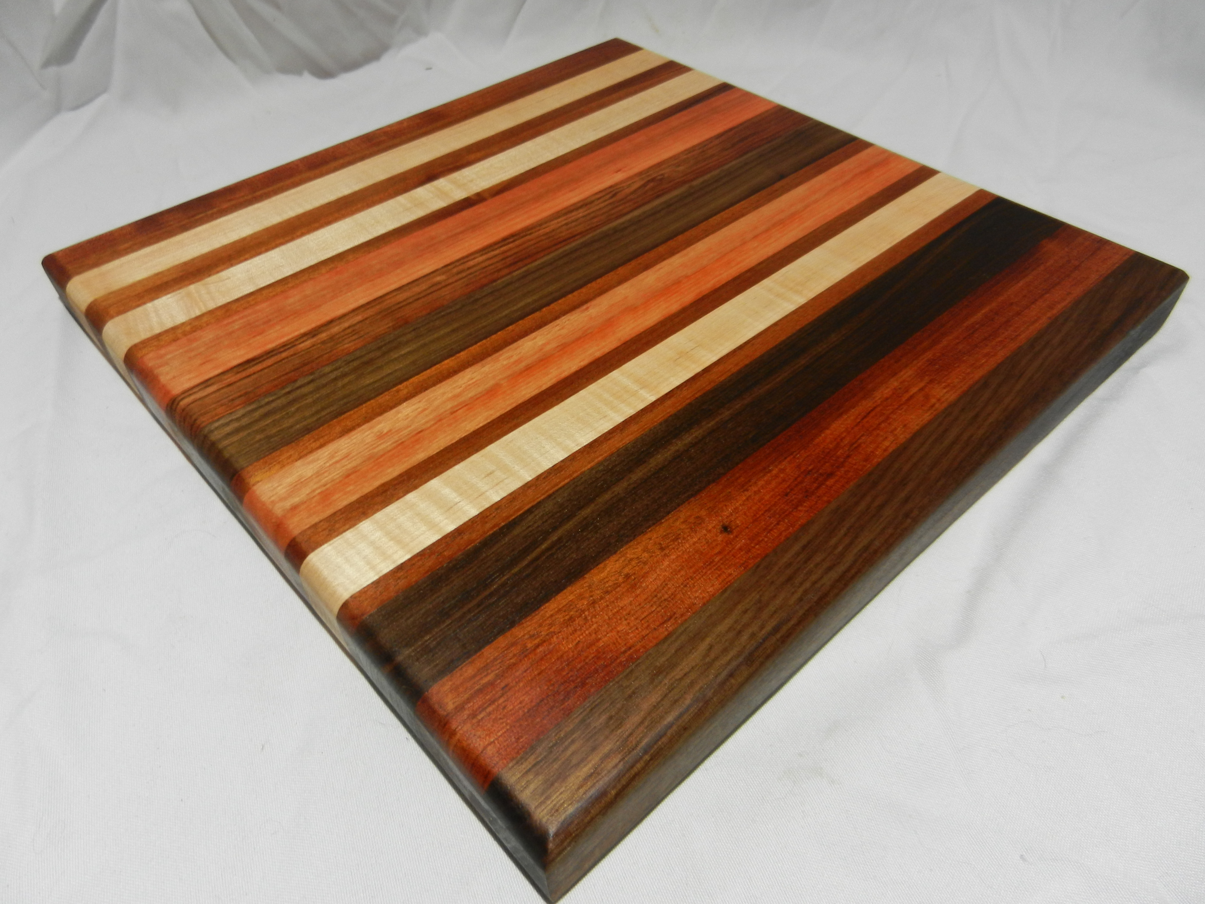 wood-cutting-board-on-storenvy