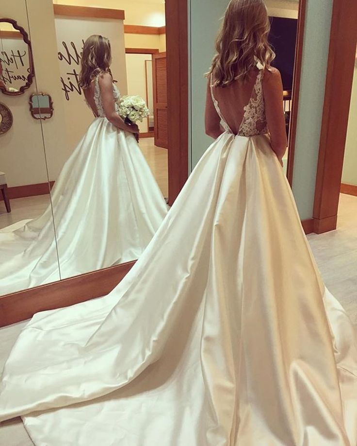 a line backless wedding dress