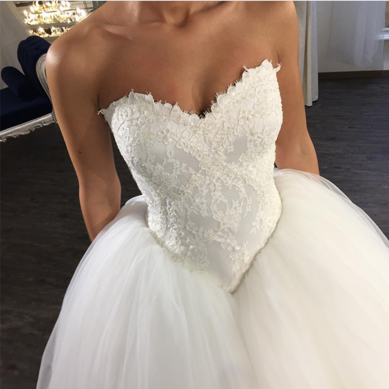 corset wedding dress