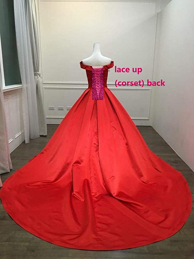 princesses with red dresses